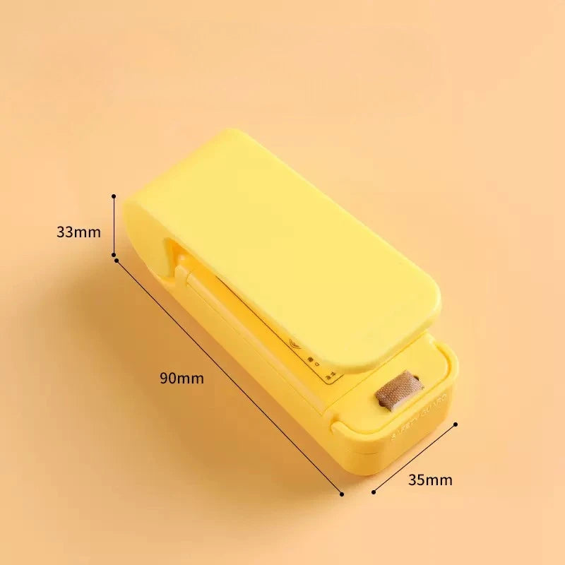 1pc Mini Handheld Snack Sealer,Compact ABS Plastic Bag Sealer for Freshness, Easy-to-Use Kitchen Gadge,Portable Sealer Packaging