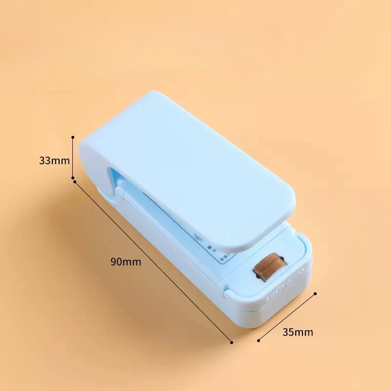 1pc Mini Handheld Snack Sealer,Compact ABS Plastic Bag Sealer for Freshness, Easy-to-Use Kitchen Gadge,Portable Sealer Packaging